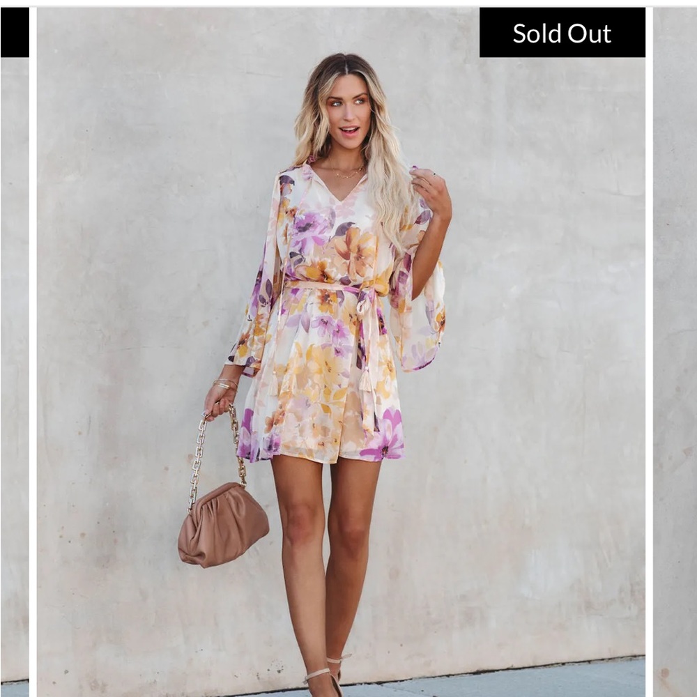 NWOT VICI DAMAYA FLORAL CHIFFON TASSEL DRESS